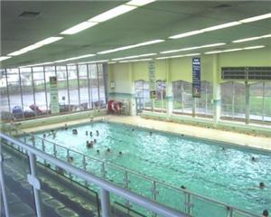 Swimming pool boost for people in flats to rent in Haringey